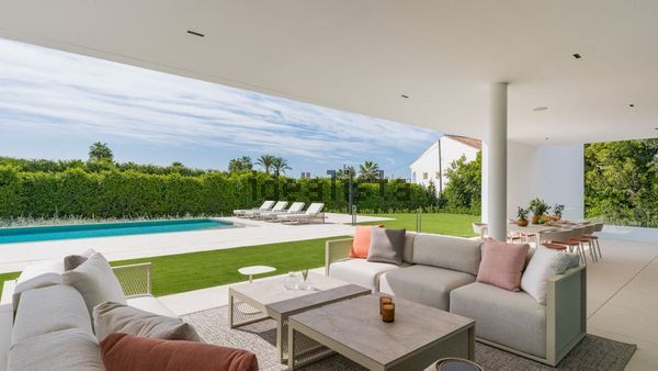 Detached house in Urbanización Lomas Marbella-S, 7, Lomas de Marbella Club, Marbella — image 5