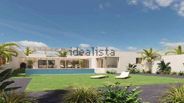 2-bedroom freehold villa in La Oliva — photo 3 of 5