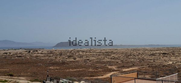 Detached house in Calle Avutarda, 1, Corralejo, La Oliva — image 5