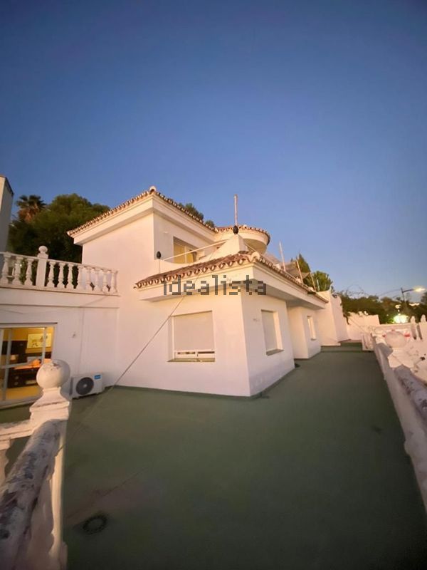 3-bedroom freehold villa in Marbella — photo 3 of 5