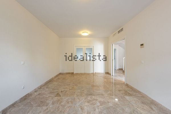 Terraced house in Urbanización Nueva Andalucía a, La Dama de Noche-La Alzambra, Marbella — image 3