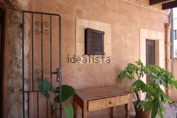 2-bedroom freehold villa in Calvià — photo 2 of 5
