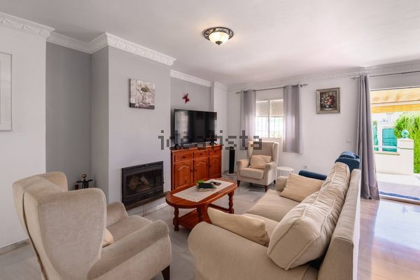 3-bedroom freehold villa in Marbella — photo 4 of 5