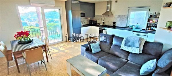 Detached house in Avenida Rafael Albertí, Lloret Residencial, Lloret de Mar — image 4