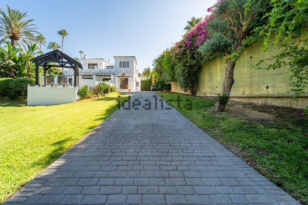 Detached house in El Rosario-Ricmar, Marbella — image 5