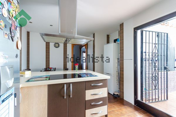 4-bedroom freehold villa in Nerja — photo 3 of 5
