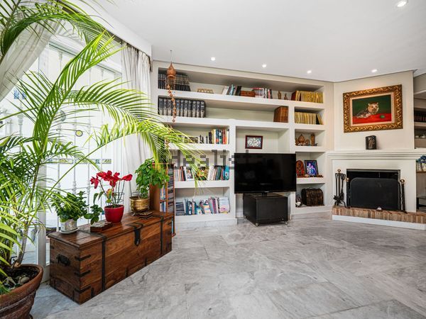 3-bedroom freehold villa in Marbella — photo 5 of 5