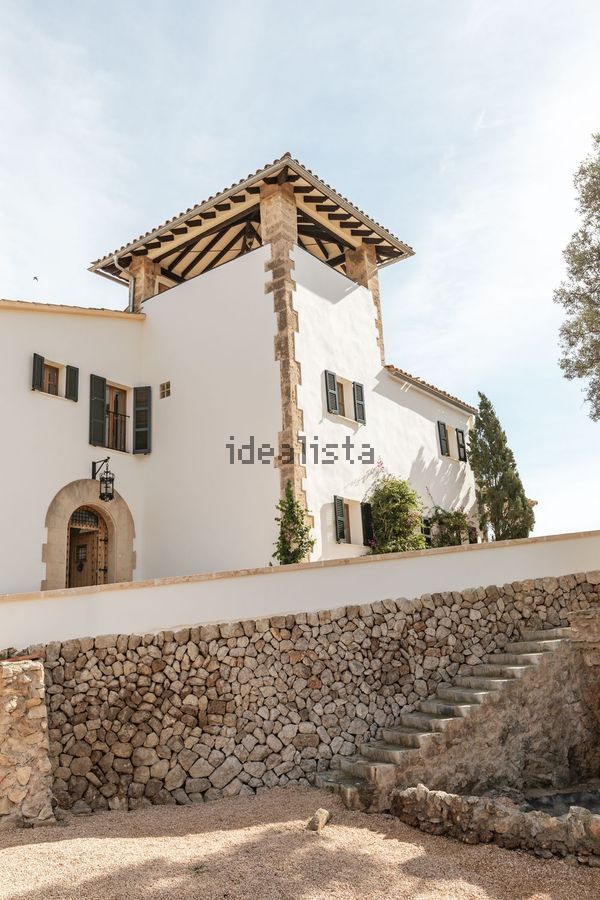 6-bedroom freehold villa in Palma — photo 2 of 5