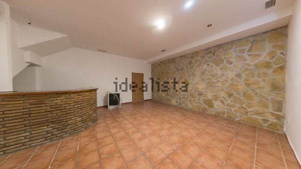 Semi-detached house in Calle Lingüista Manuel Seco, Parque Clavero, Málaga — image 4