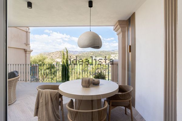 3-bedroom freehold villa in Benahavís — photo 3 of 5