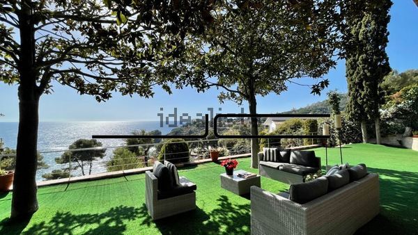 6-bedroom freehold villa in Blanes — photo 2 of 5