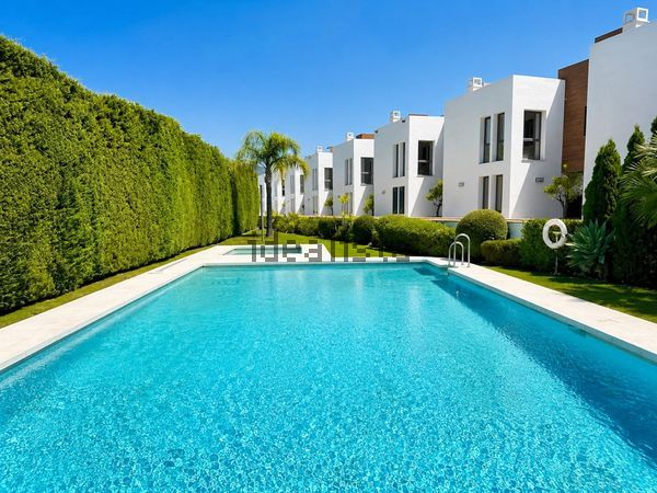 3-bedroom freehold villa in Benahavís — photo 4 of 5