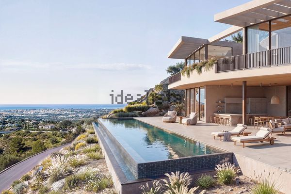 5-bedroom freehold villa in Benahavís — photo 2 of 5