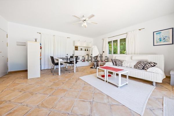 2-bedroom freehold villa in Benahavís — photo 4 of 5