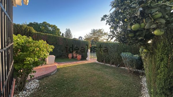 3-bedroom freehold villa in Marbella — photo 5 of 5