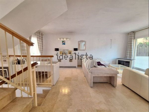 Terraced house in Calle Río Tajo, Rodeo Alto-Guadaiza-La Campana, Marbella — image 3