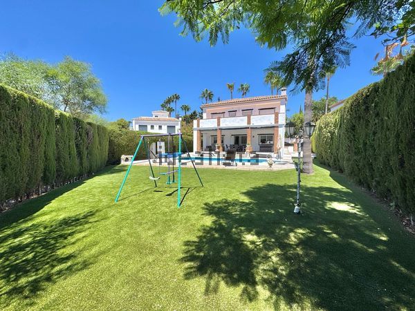 4-bedroom freehold villa in Mijas — photo 3 of 5
