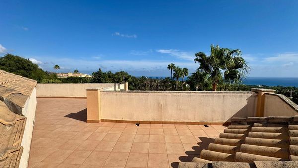 6-bedroom freehold villa in Marbella — photo 5 of 5