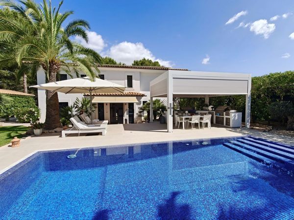 3-bedroom freehold villa in Calvià — photo 2 of 5