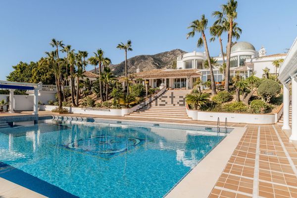7-bedroom freehold villa in Mijas — photo 2 of 5