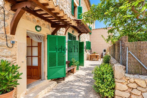 3-bedroom freehold villa in Sóller — photo 1 of 5