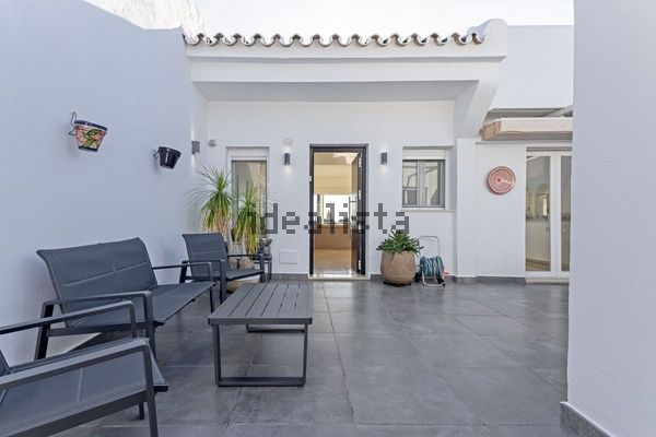 4-bedroom freehold villa in Marbella — photo 2 of 5