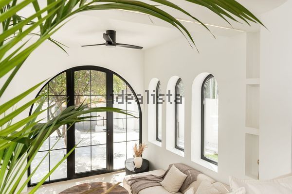 5-bedroom freehold villa in Torremolinos — photo 1 of 5