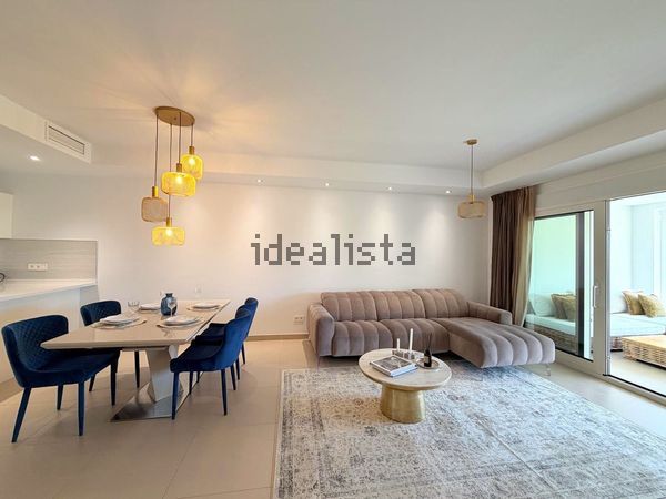 4-bedroom freehold villa in Benahavís — photo 3 of 5