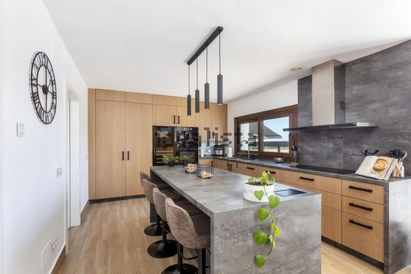 Detached house in Nueva Atalaya, Estepona — image 5