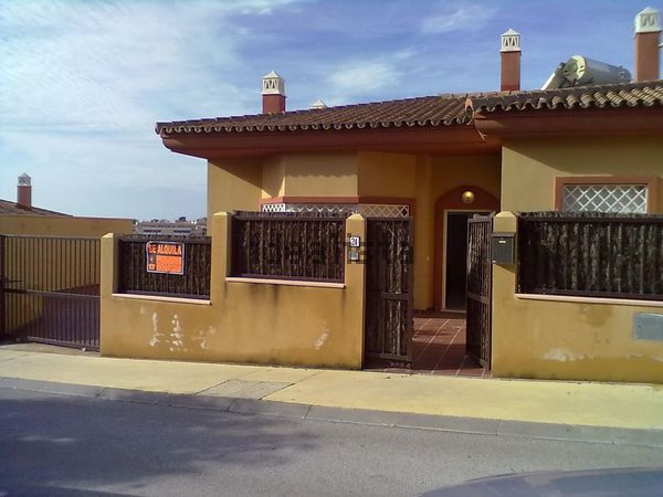 5-bedroom freehold villa in Estepona — photo 3 of 5