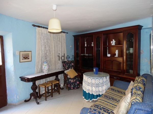 3-bedroom freehold villa in Marbella — photo 3 of 5