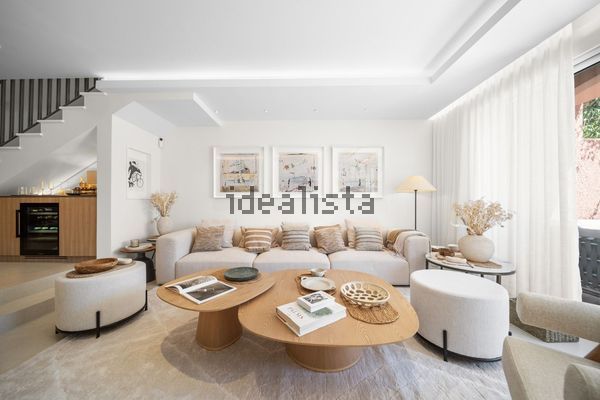 Terraced house in La Dama de Noche-La Alzambra, Marbella — image 3