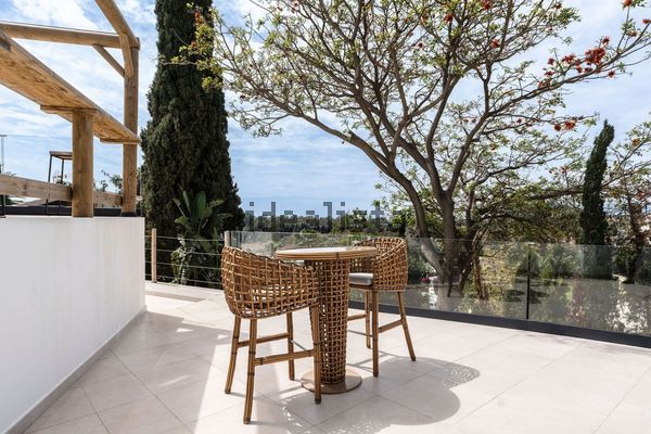 Detached house in Green Hills - Las Cumbres de Elviria, Marbella — image 4