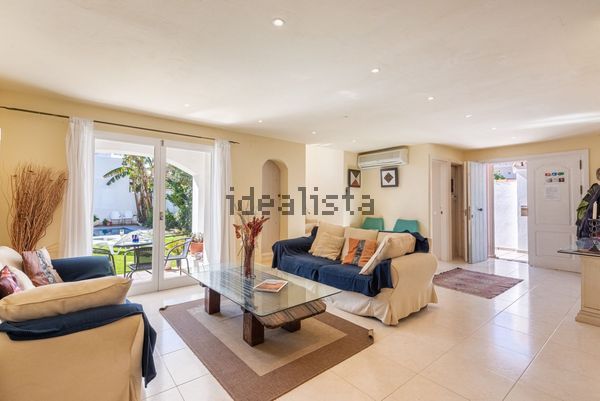 Detached house in Urbanizacion Linda Vista Playa, 15, Linda Vista-Nueva Alcántara-Cortijo Blanco, Marbella — image 3