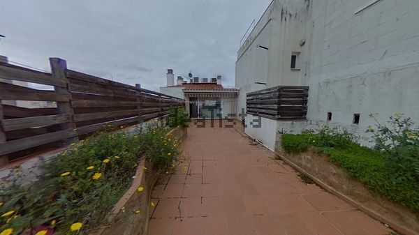 Terraced house in Calle de l'Empordà, Centre, Blanes — image 4