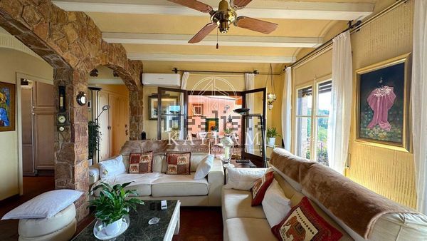 Detached house in Calle Pujada Can Manel, Can Semi-Mas Nou-Mas Ros, Castell-Platja d'Aro — image 4