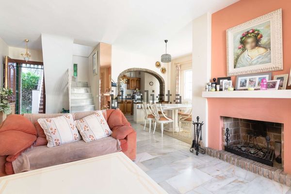 5-bedroom freehold villa in Nerja — photo 2 of 5