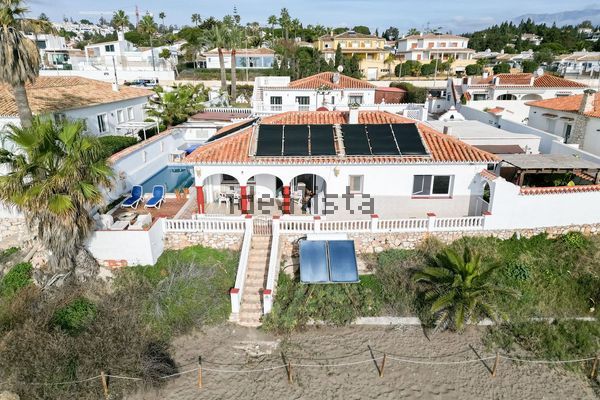4-bedroom freehold villa in Mijas — photo 2 of 5