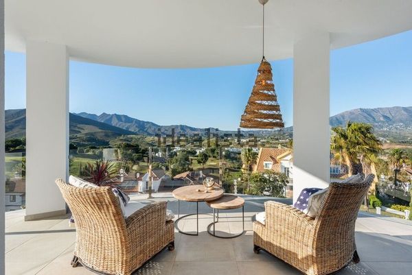4-bedroom freehold villa in Mijas — photo 4 of 5
