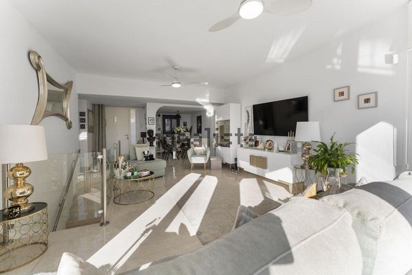 3-bedroom freehold villa in Mijas — photo 3 of 5