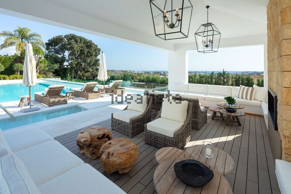 5-bedroom freehold villa in Marbella — photo 5 of 5