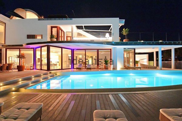 7-bedroom freehold villa in Marbella — photo 2 of 5