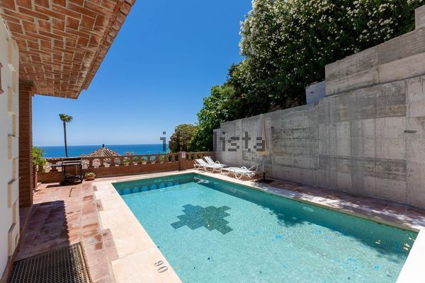 6-bedroom freehold villa in Mijas — photo 1 of 5