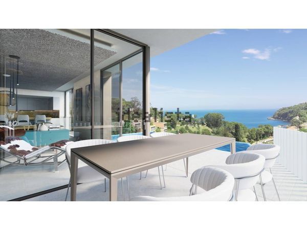 3-bedroom freehold villa in Begur — photo 5 of 5