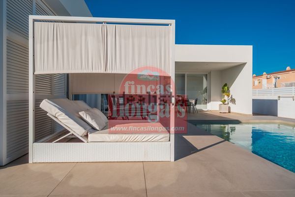 Detached house in Cala Blanca, Ciutadella de Menorca — image 4