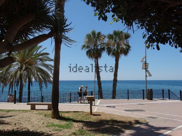 3-bedroom freehold villa in Marbella — photo 2 of 5