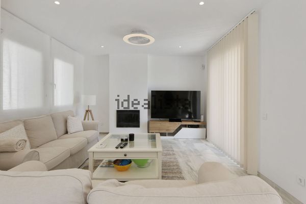 3-bedroom freehold villa in Estepona — photo 5 of 5