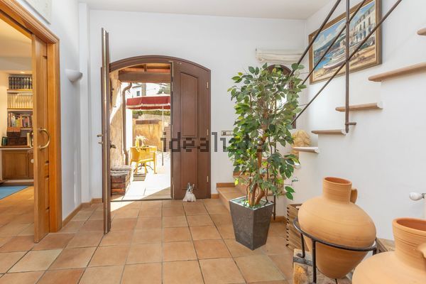 Detached house in Calle de les Illes Medes, Calella, Palafrugell — image 5
