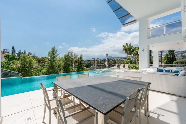 Detached house in Calle Orión, Los Naranjos, Marbella — image 5
