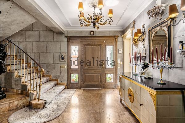 Detached house in Calle Cartama, 7, Sierra Blanca, Marbella — image 5